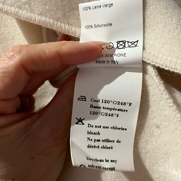 Piazza Sempione 100% wool, cream blazer-style cardigan - Picture 5 of 6